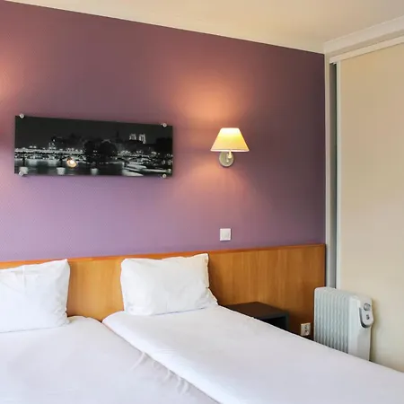 Appartement With Balcony In Les Moulineaux Issy-les-Moulineaux